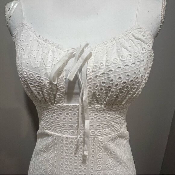 NWT Lulus White Eyelet Embroidered Cutout Midi Dress womens size XS - Picture 9 of 13